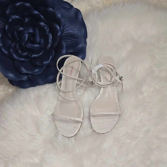 SCHUTZ Sherry 50MM Elegant Heels with Slim Straps - Picture 4 of 10